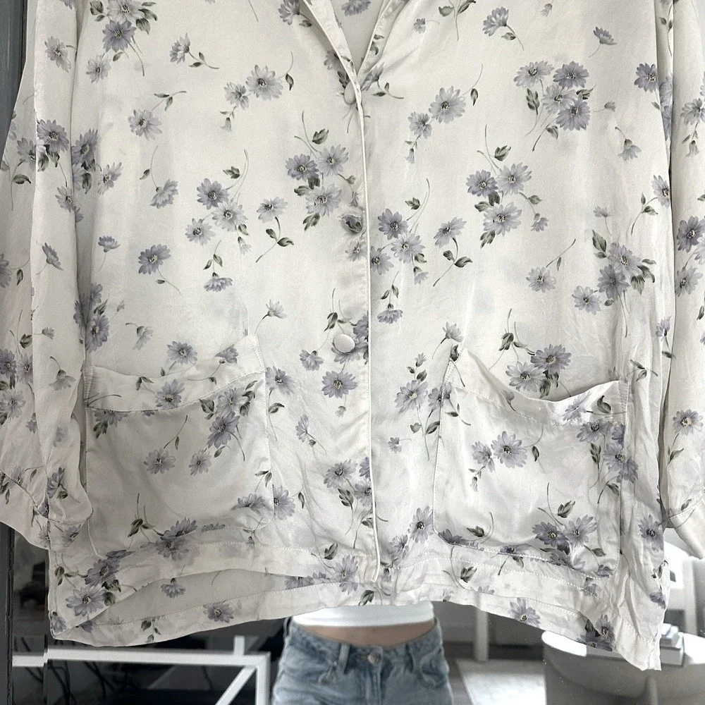 Vintage 100% Silk Luxe Floral Pajama Shirt Button Up Long Sleeve Breathable M